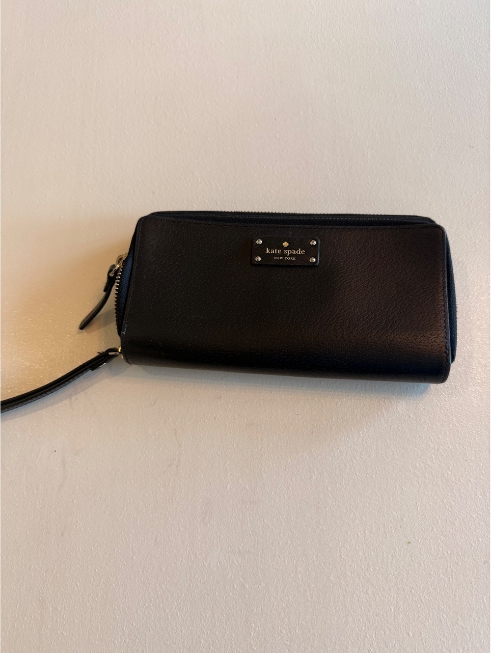 Kate Spade New York Black Leather Zip-Around Wallet